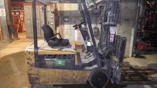 2003 Caterpillar Forklift Electric 4000# Capacity (950579)
